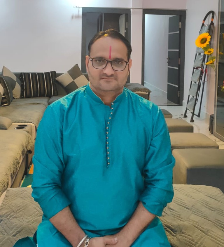 Shri Om Soni
