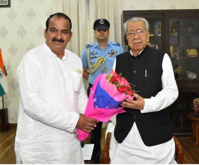 Shri Suresh Kumar Yadav
