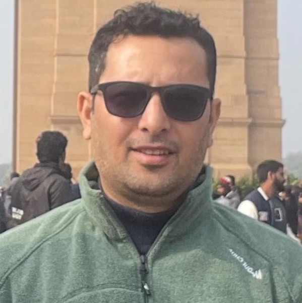 Shri Manoj Joshi